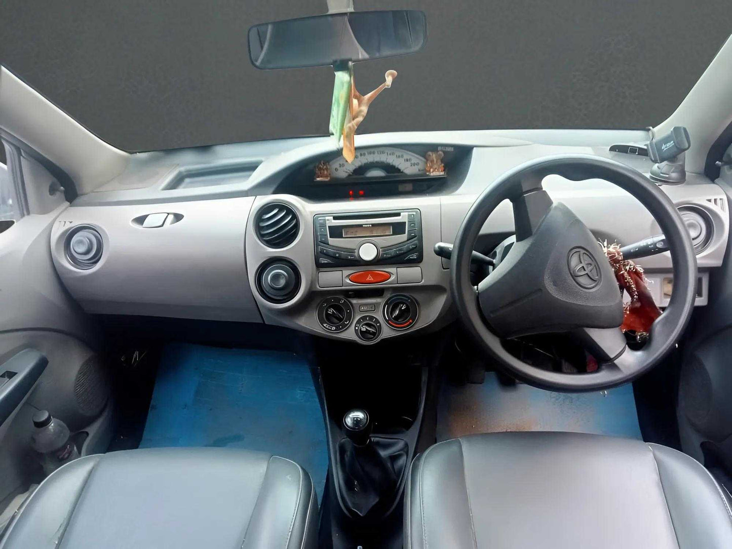 TOYOTA MOTORS ETIOS G 1131