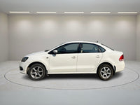 VOLKSWAGEN VENTO HIGHLINE MT 2013