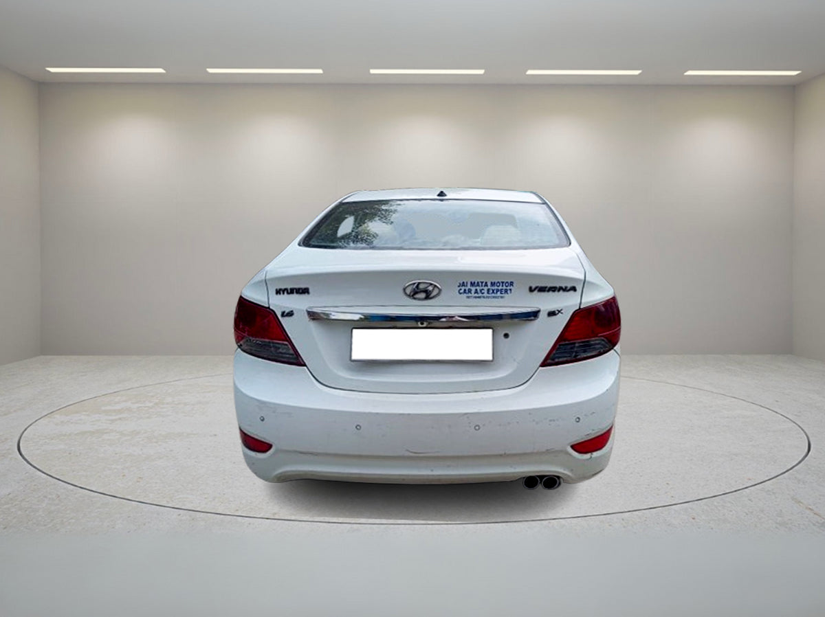 HYUNDAI VERNA SX 2013