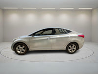 HYUNDAI NEO ELANTRA 1.8 S 2013