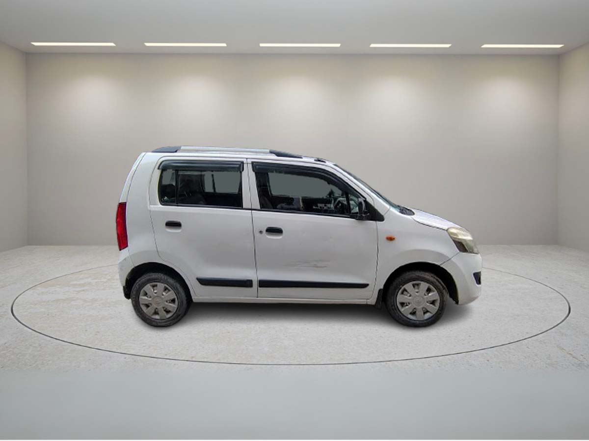 MARUTI WAGON R LXI 2015