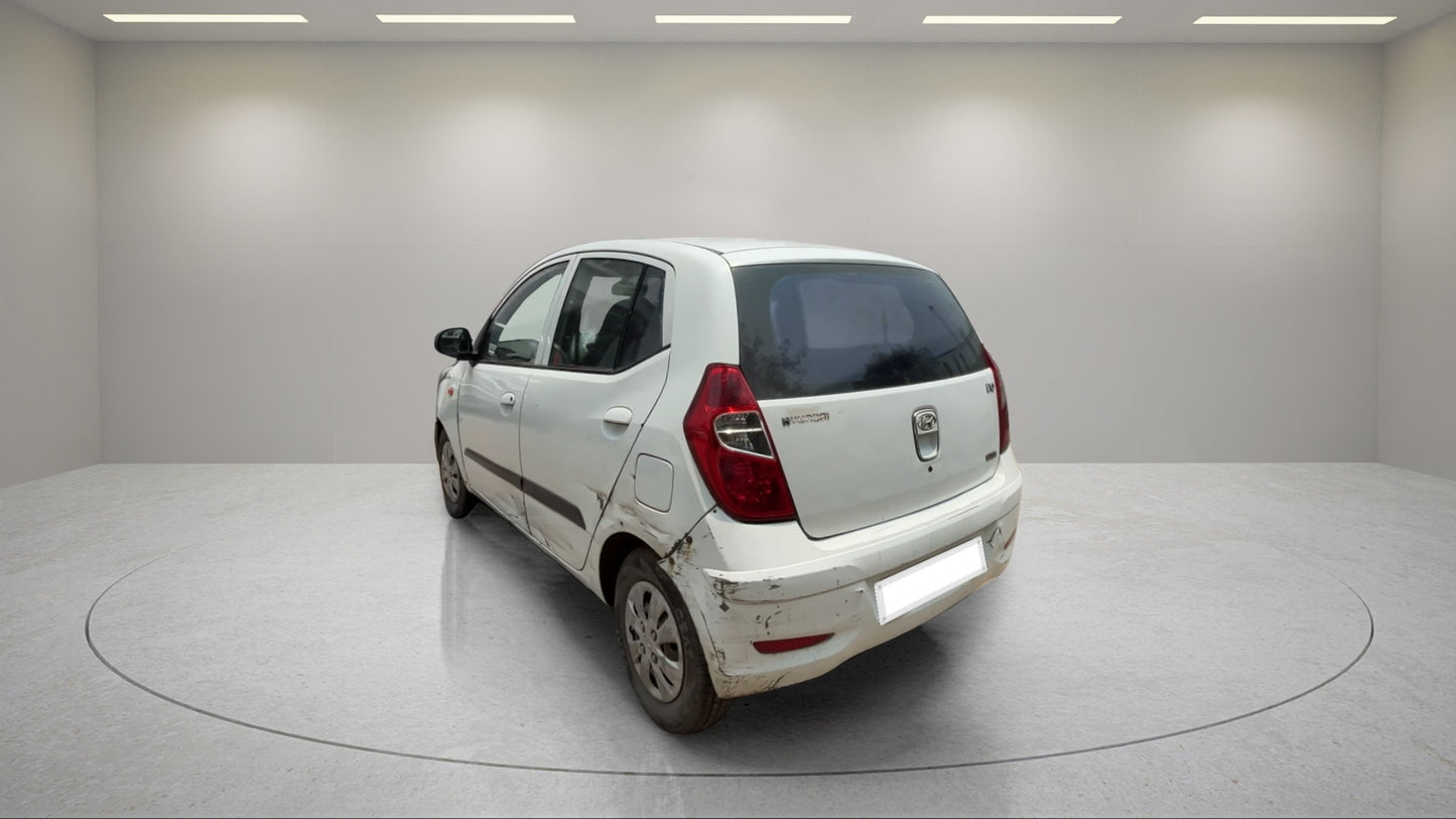 I10HYUNDAI0690