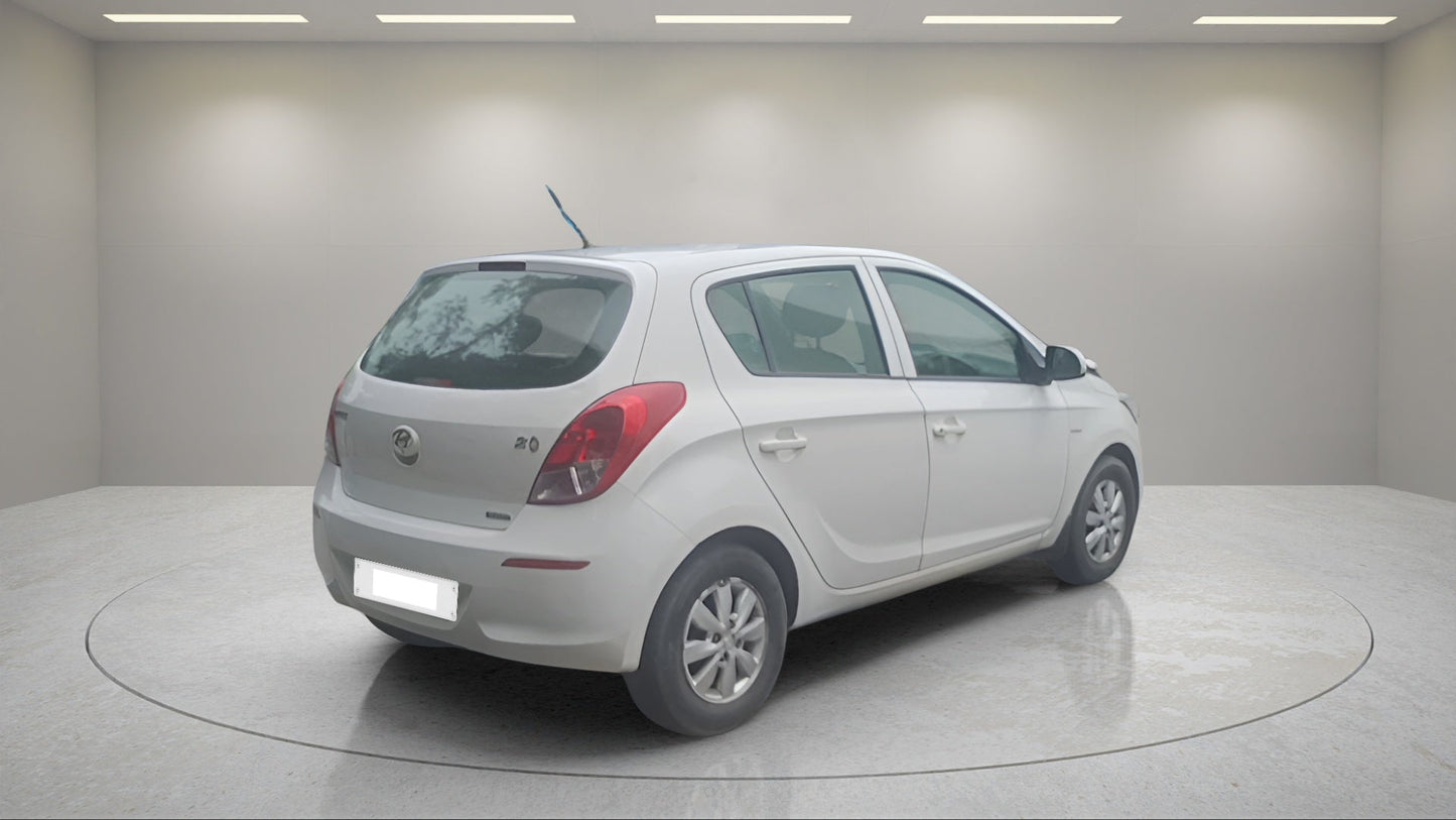 HYUNDAI I20 SPORTZ 2013