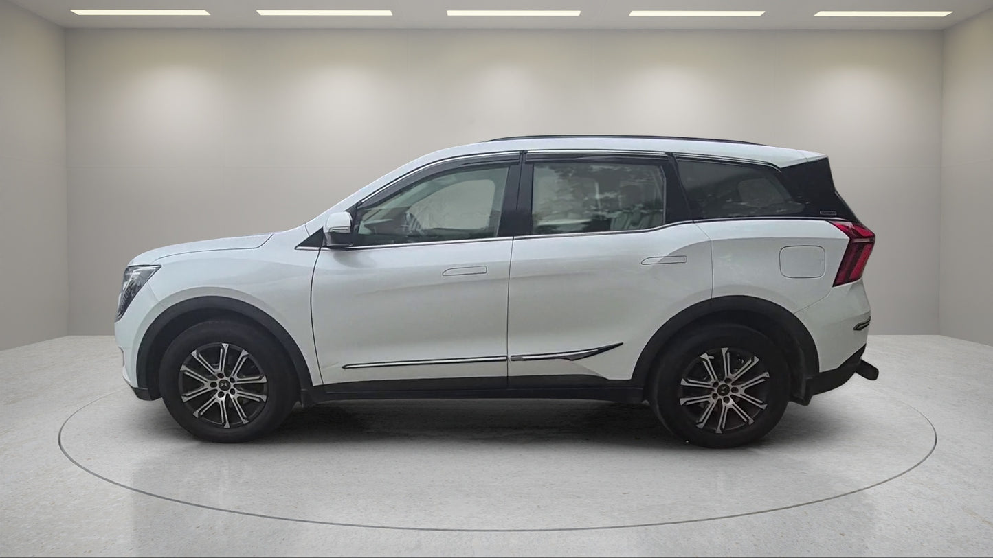xuv700_1556