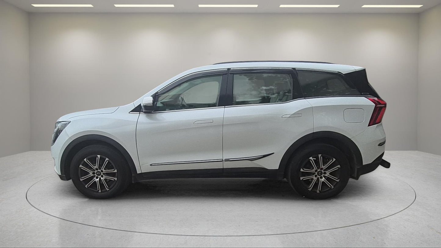 xuv700_1556