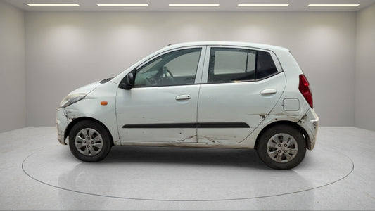 I10HYUNDAI0690