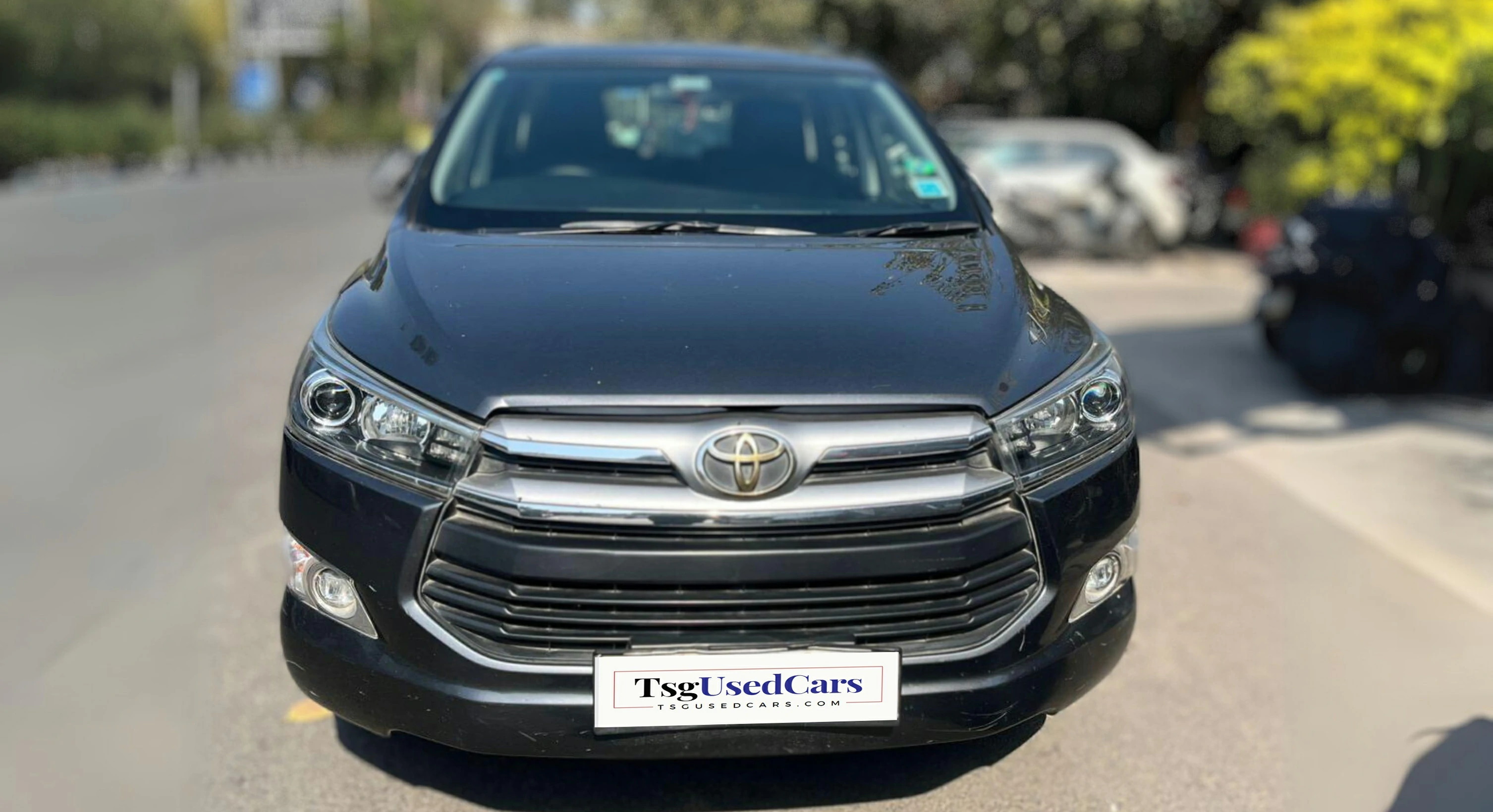 TOYOTA MOTORS	INNOVA CRYSTA 2.4