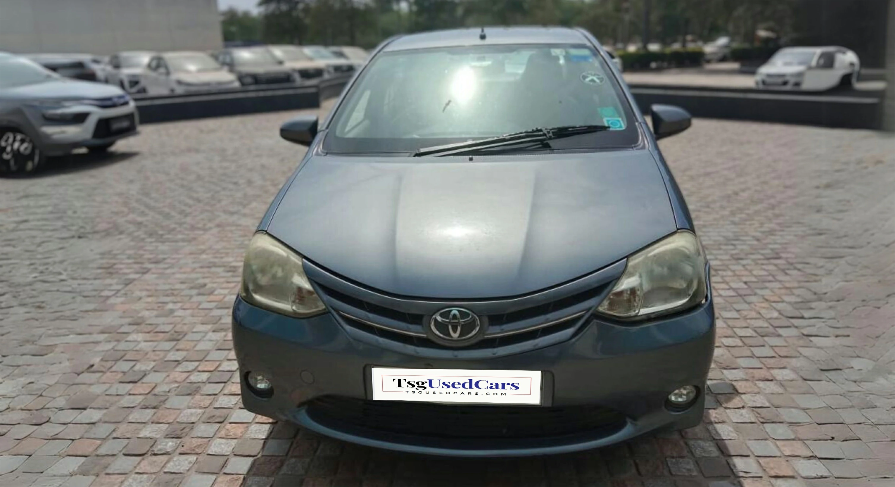 TOYOTA MOTORS	ETIOS 1.5 G 2013