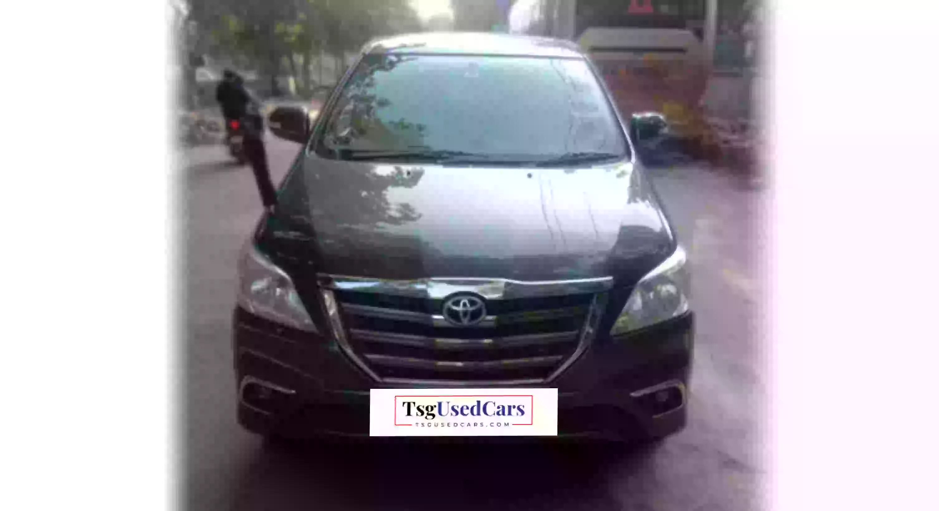 used Toyota innova 023