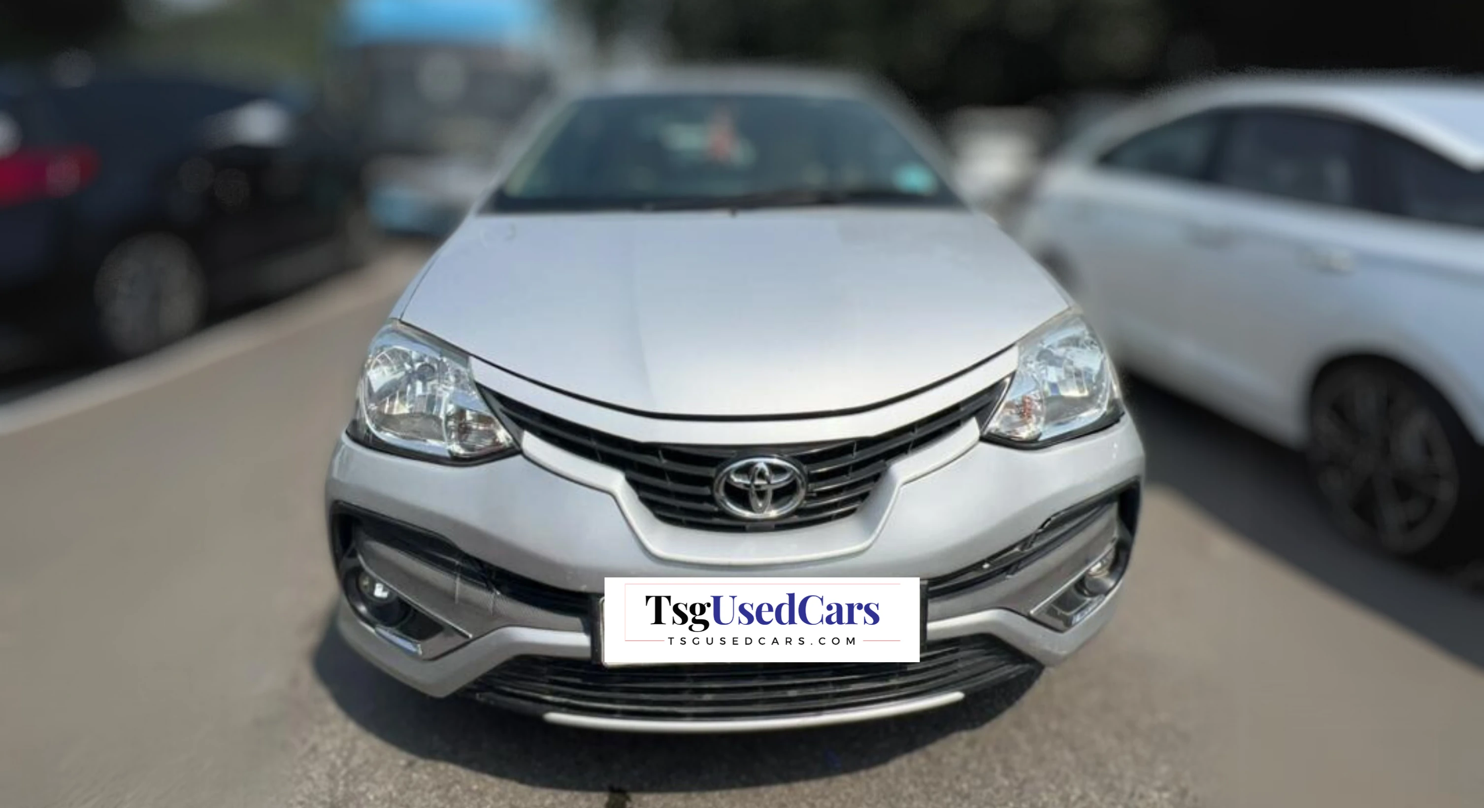 Used TOYOTA MOTORS LIVA VX 2017